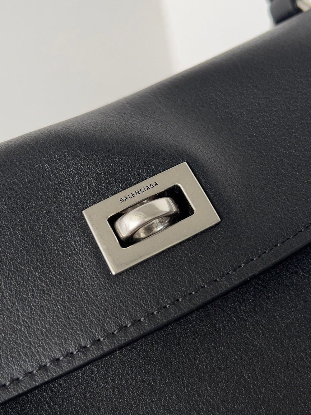 new-luxury-designer-bags-nm11141