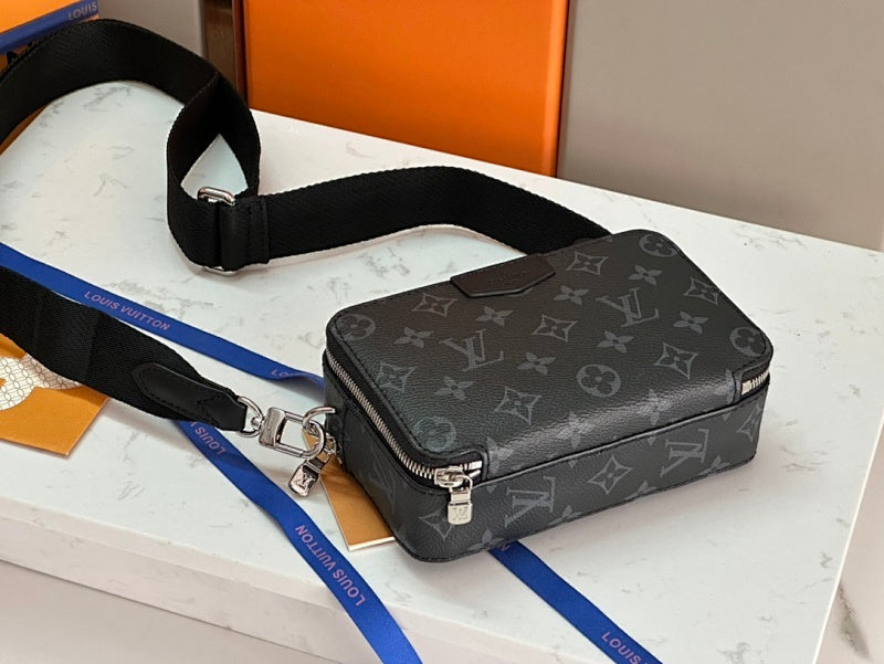 Dragons Bags ln Luxury Bag --70350