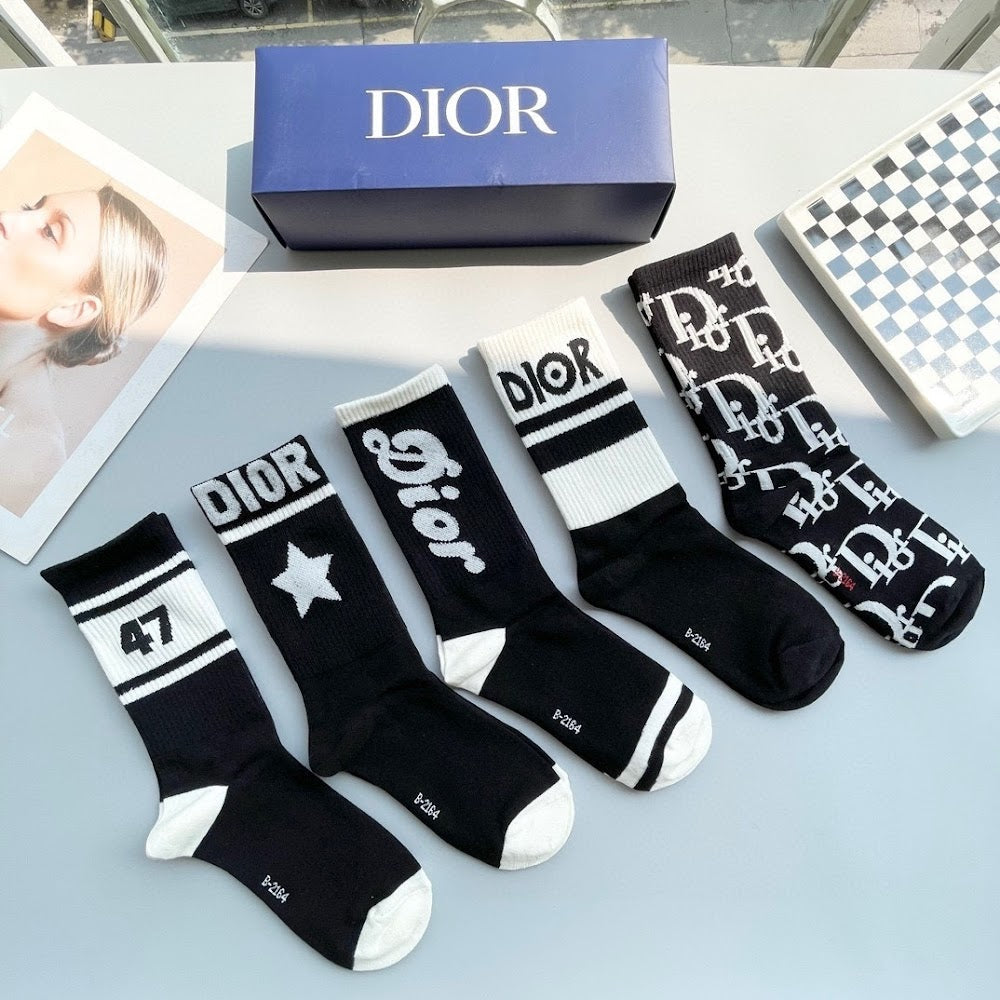 Dragons Bags Premium Luxury Socks --97731