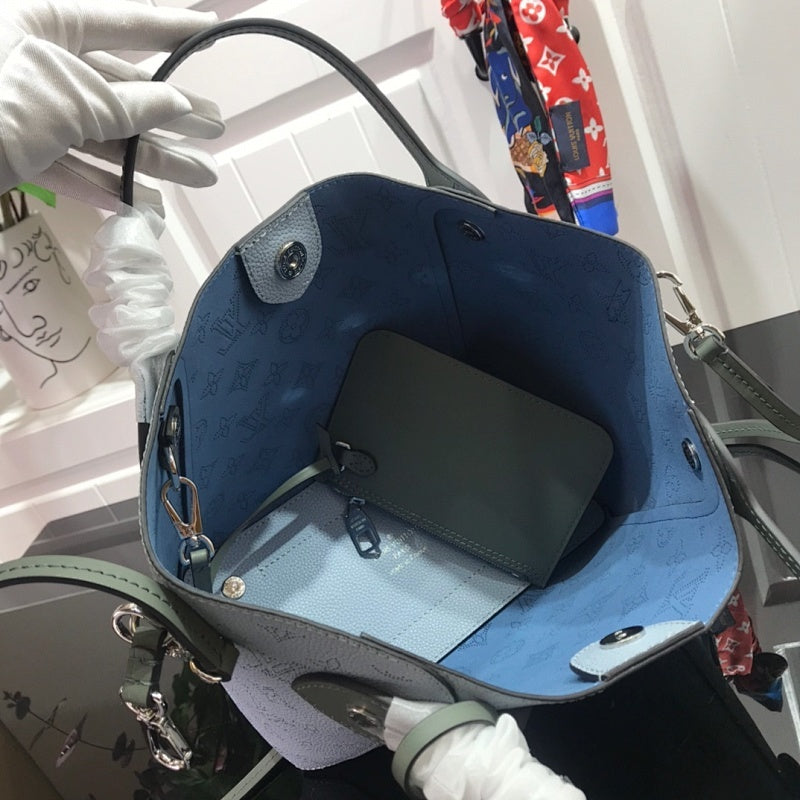 Dragons Bags ln Luxury Bag --56885