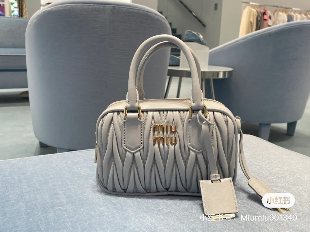 Dragons Bags Miun Miun Luxury Bag --122692