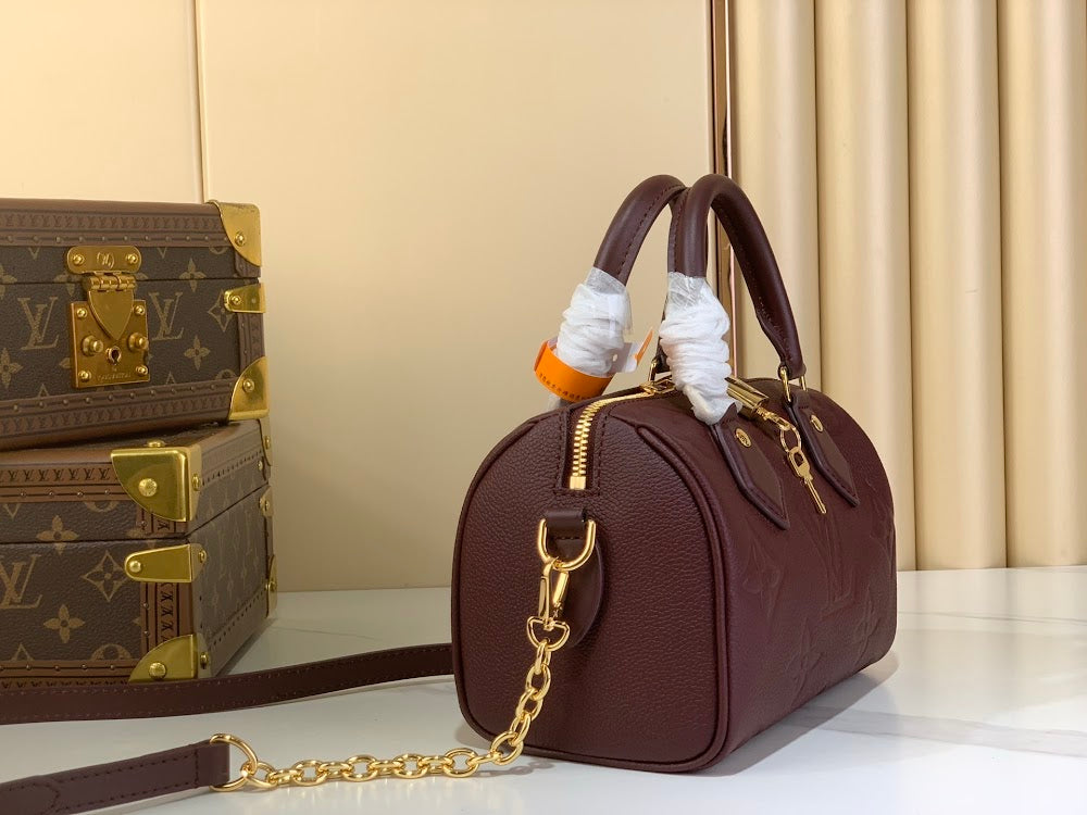 Dragons Bags ln Luxury Bag --69799