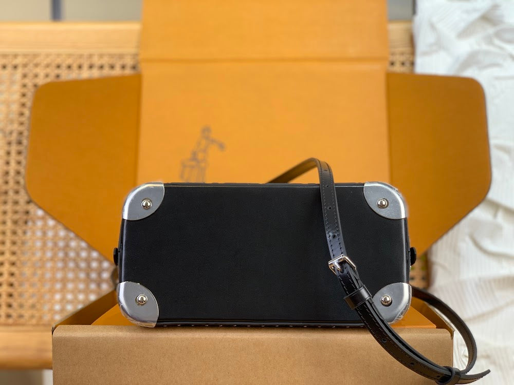 Dragons Bags ln Luxury Bag --95918