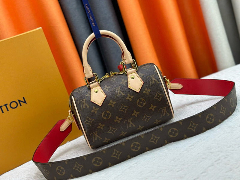 Dragons Bags ln Luxury Bag --81582