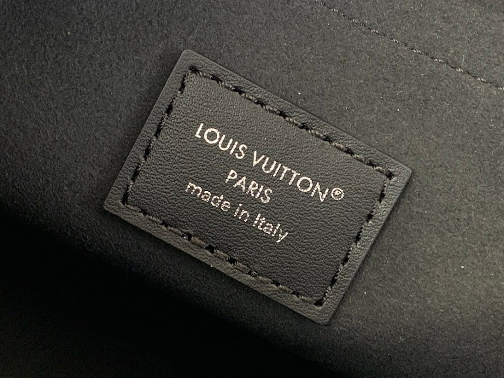 Dragons Bags ln Luxury Bag --62702