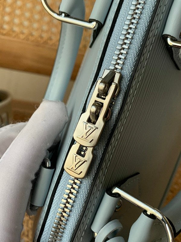 Dragons Bags ln Luxury Bag --60930
