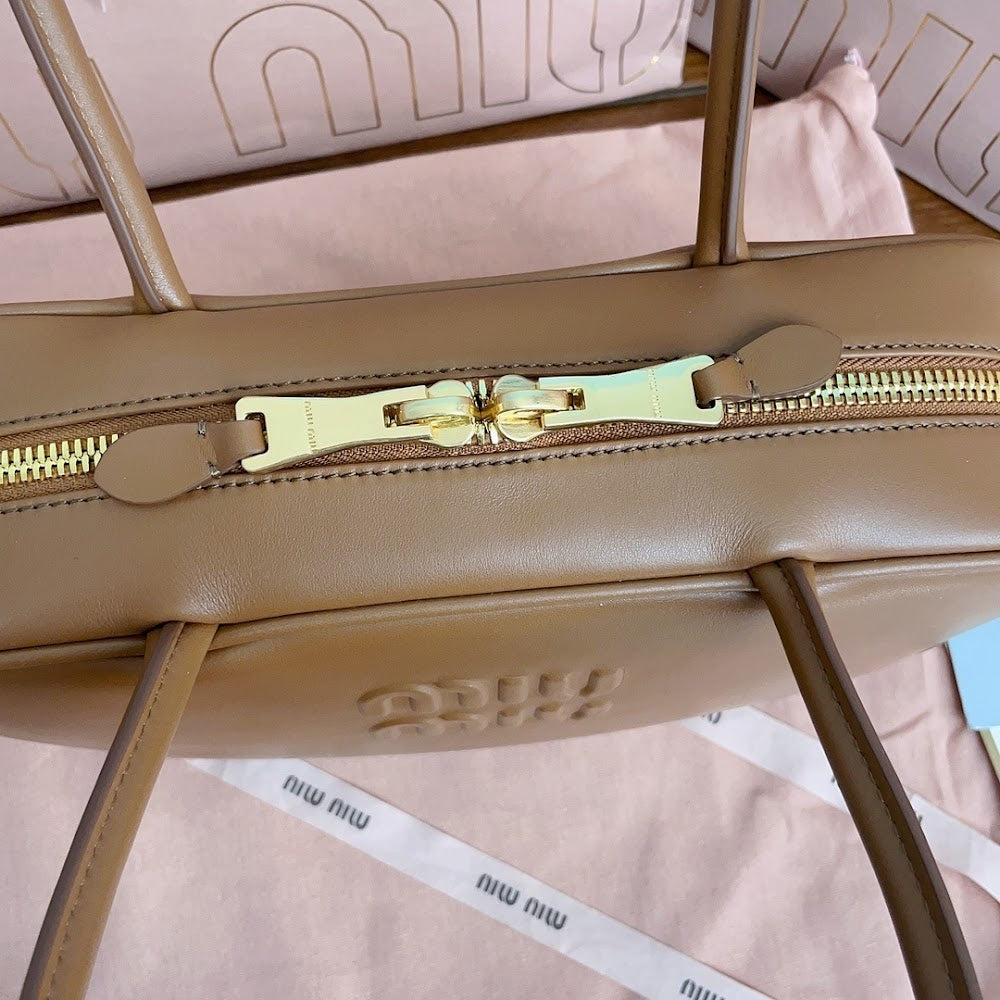 Dragons Bags Miun Miun Luxury Bag --123080