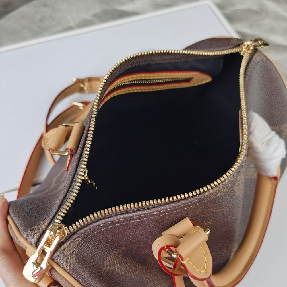 Dragons Bags ln Luxury Bag --67000
