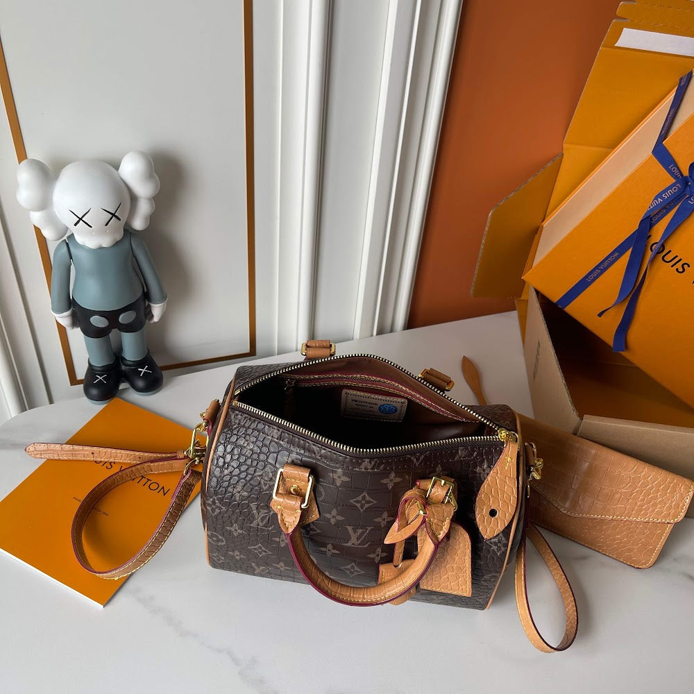 Dragons Bags ln Luxury Bag --77525