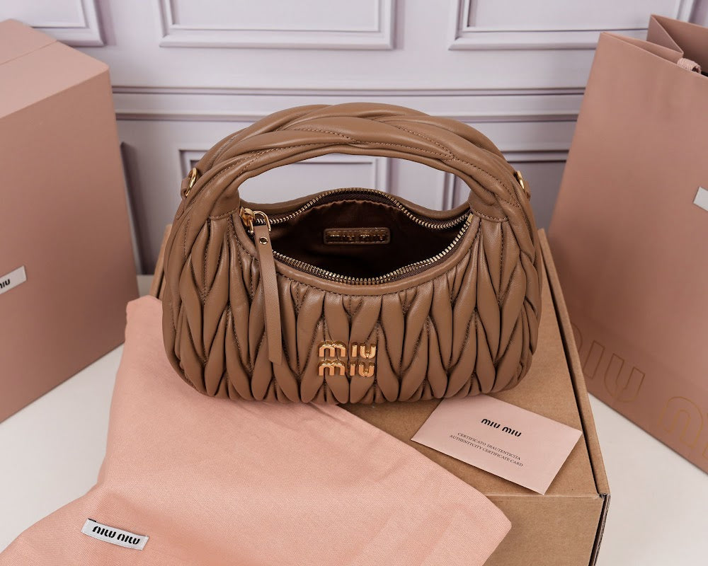 Dragons Bags Miun Miun Luxury Bag --123052