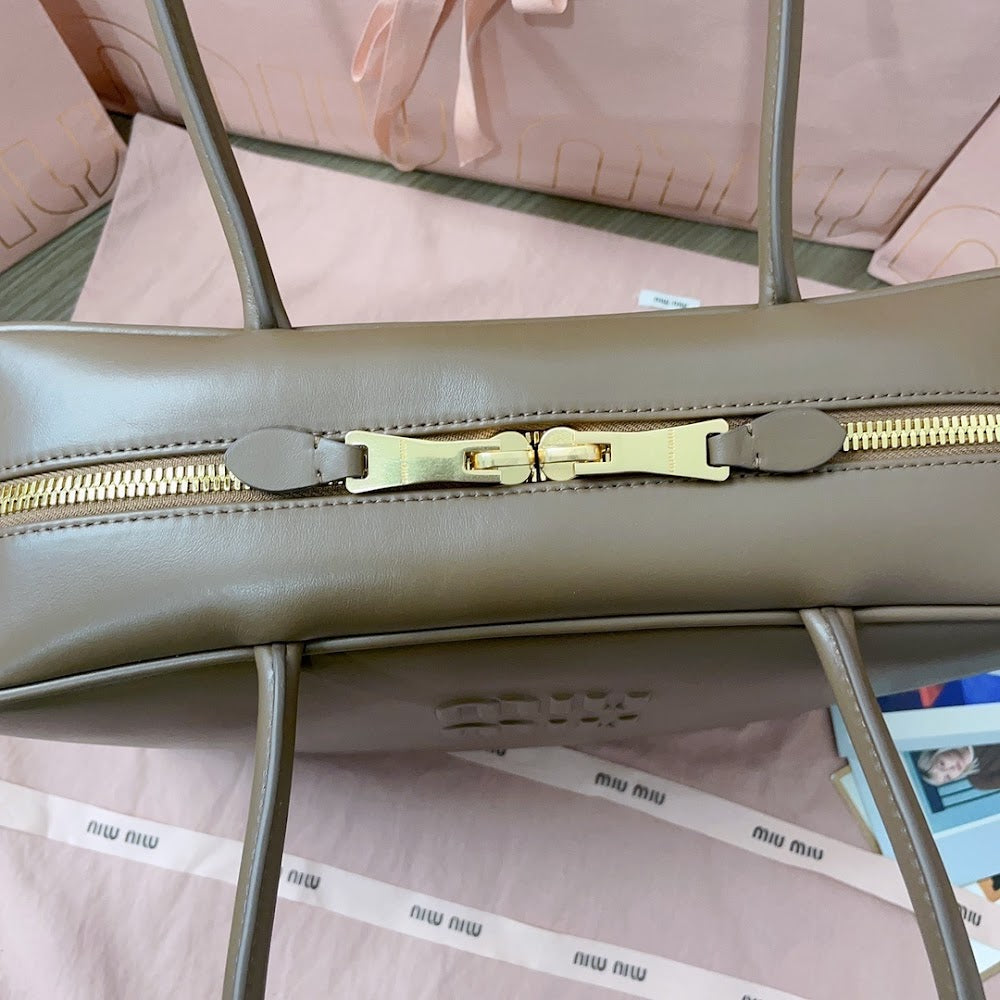 Dragons Bags Miun Miun Luxury Bag --122406