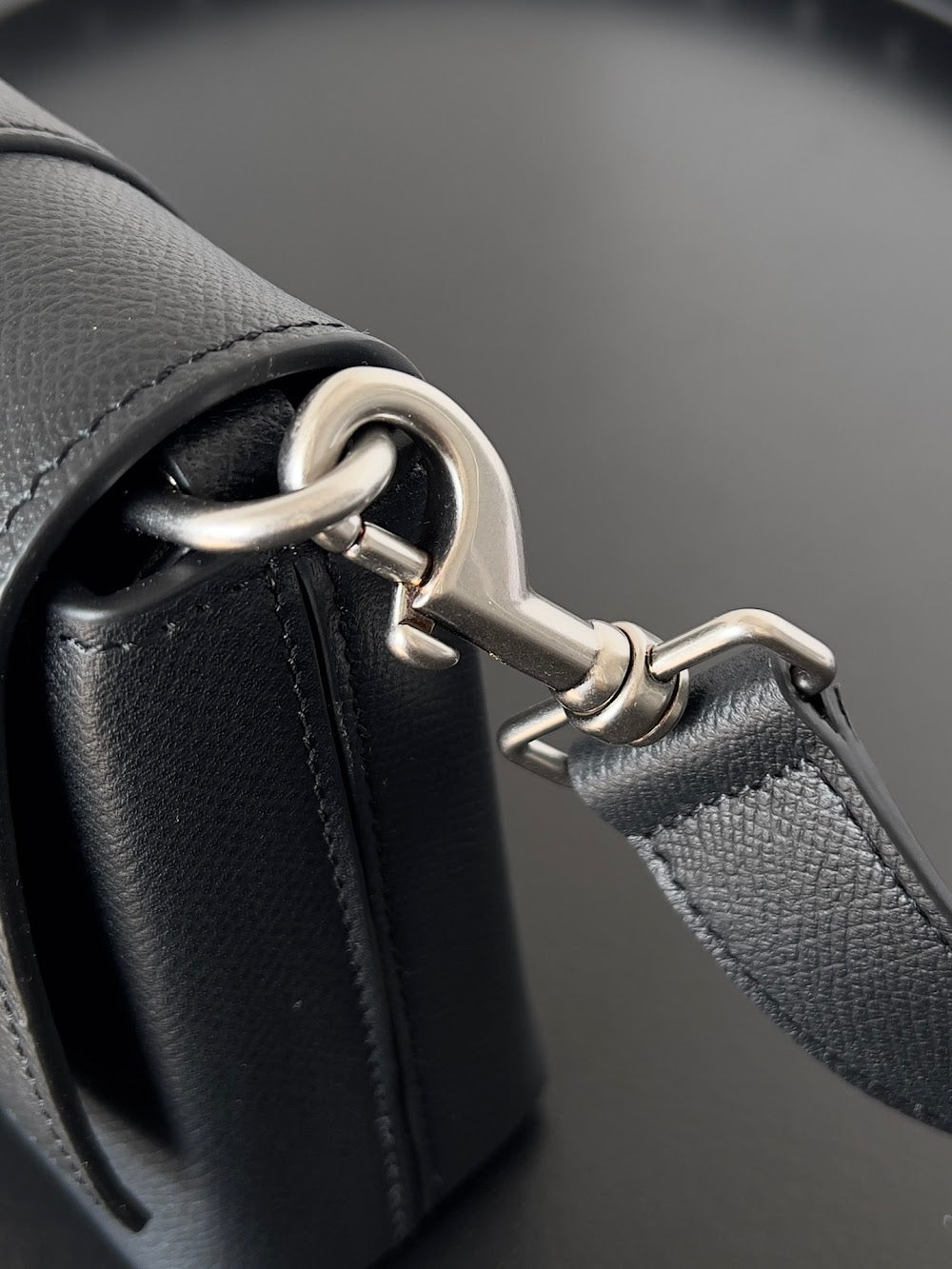 Dragons Bags Balenciaga Luxury Bag --111275