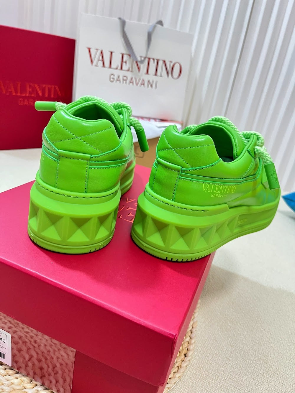 Dragons Bags Valentino Luxury Shoes --52625