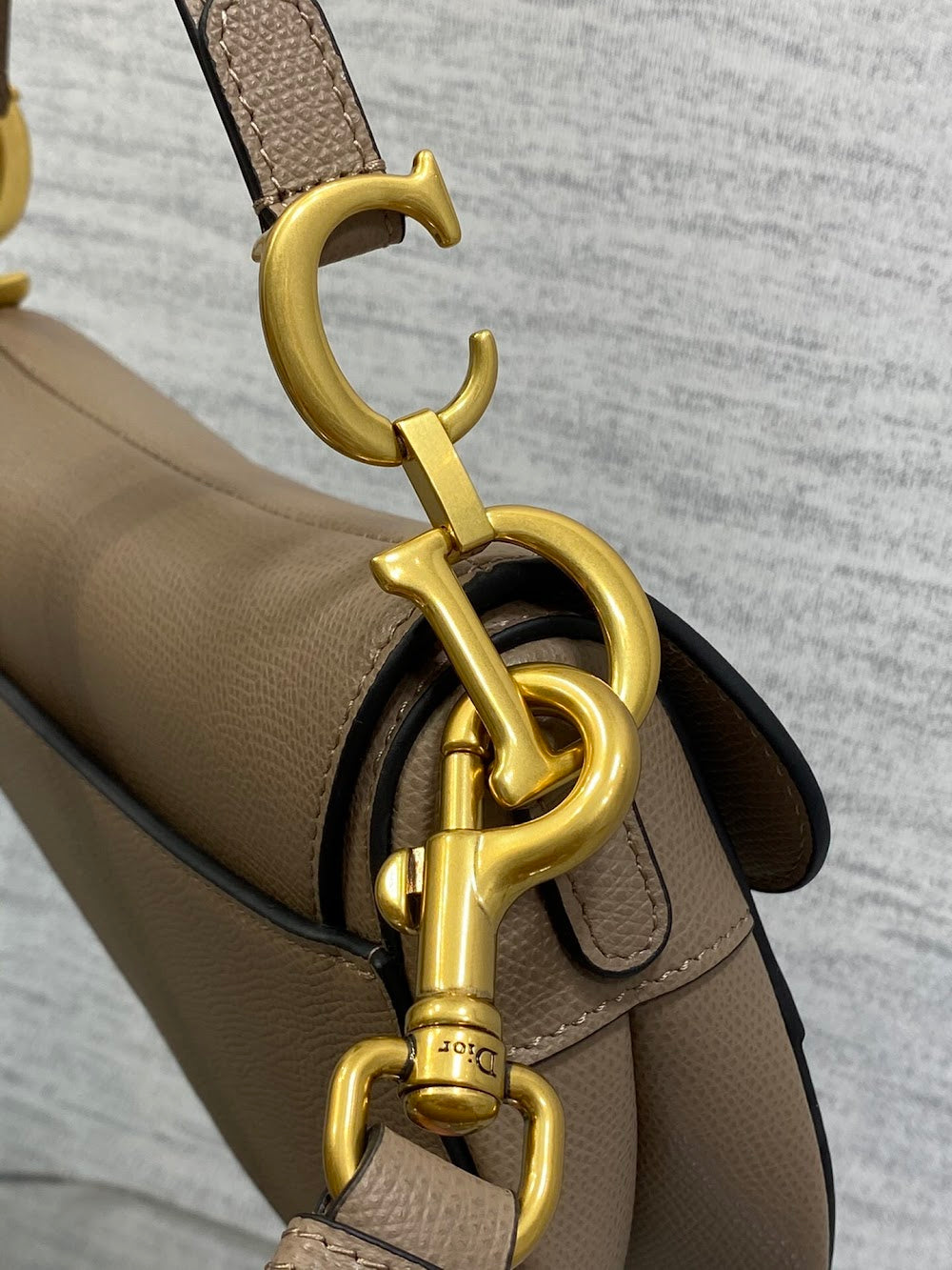 Dragons BagsDiorn Luxury Bag --114996