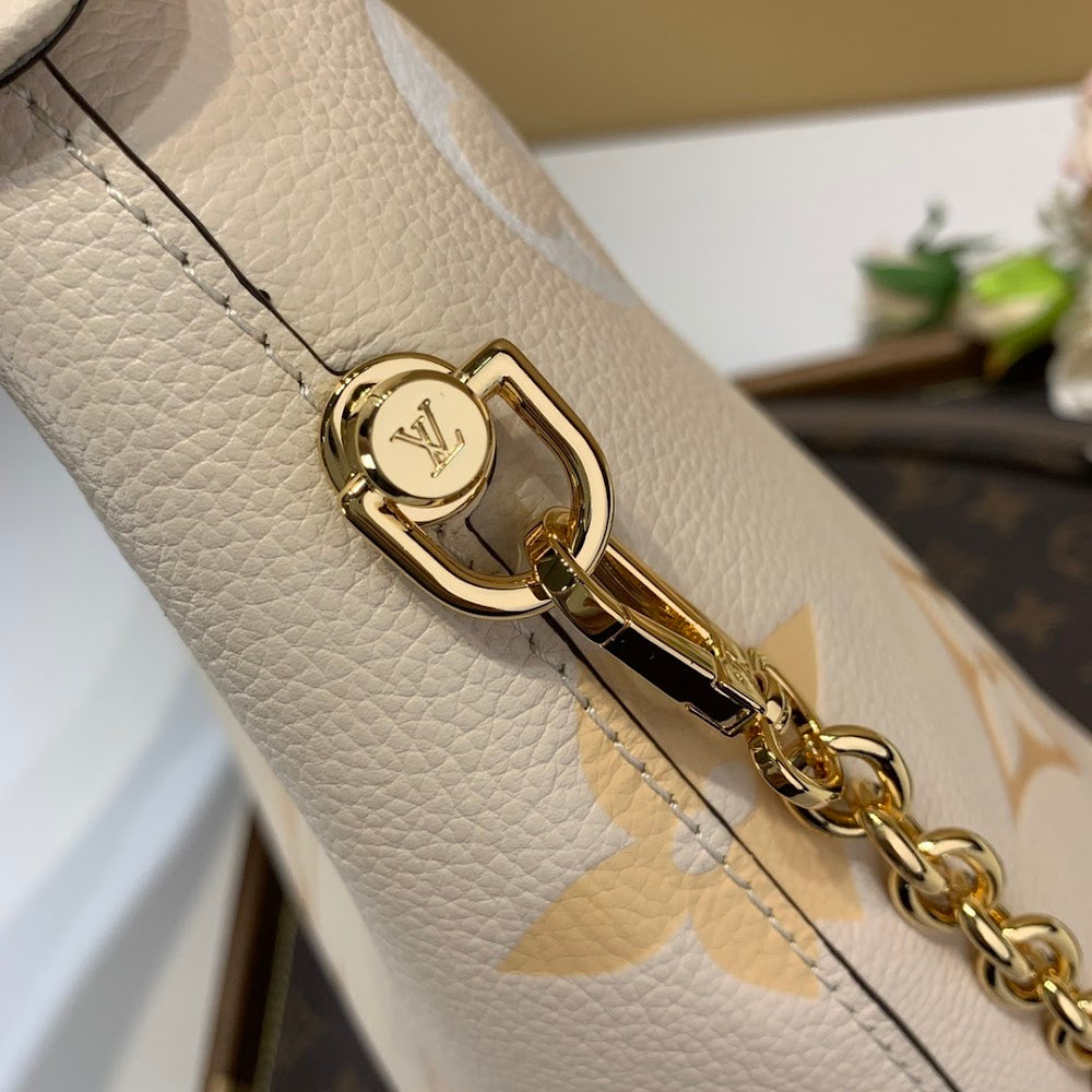 Dragons Bags ln Luxury Bag --65975