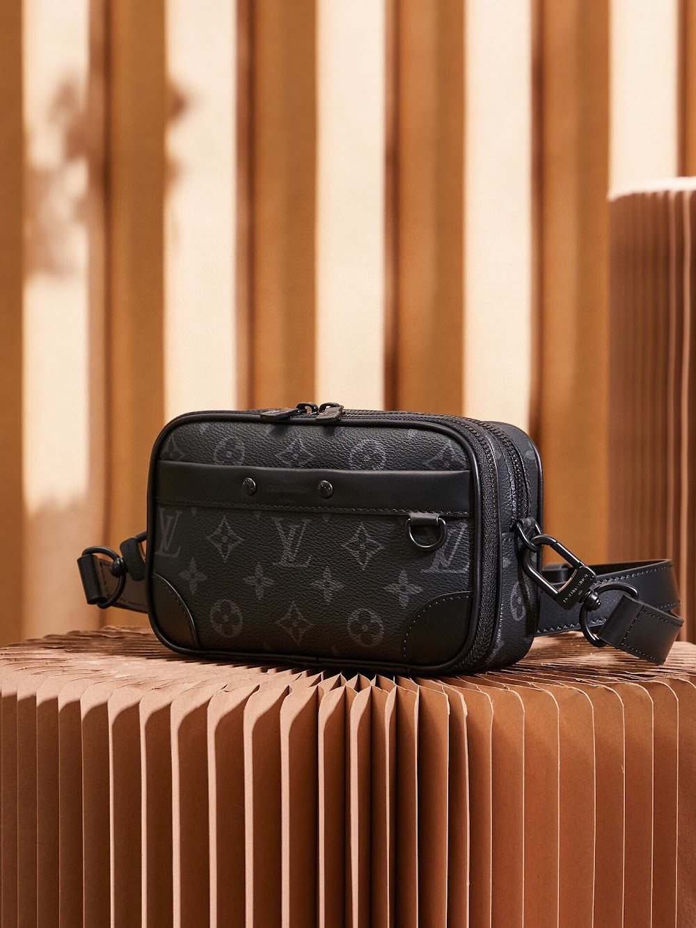 Dragons Bags ln Luxury Bag --71050