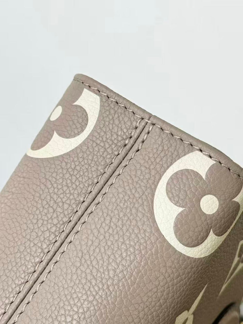 Dragons Bags ln Luxury Bag --96788