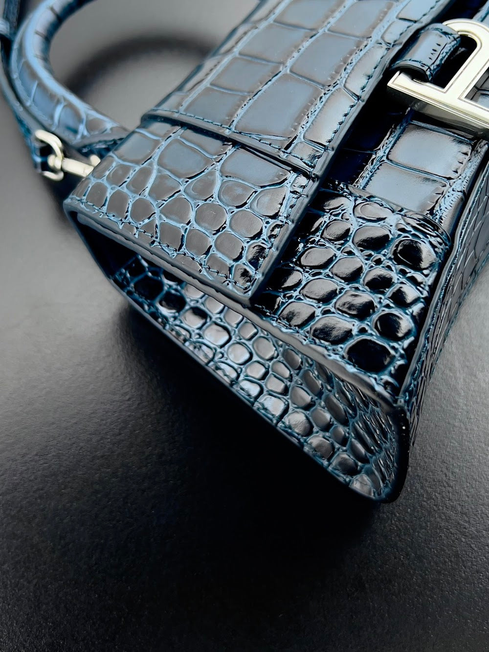 Dragons Bags Balenciaga Luxury Bag --111497