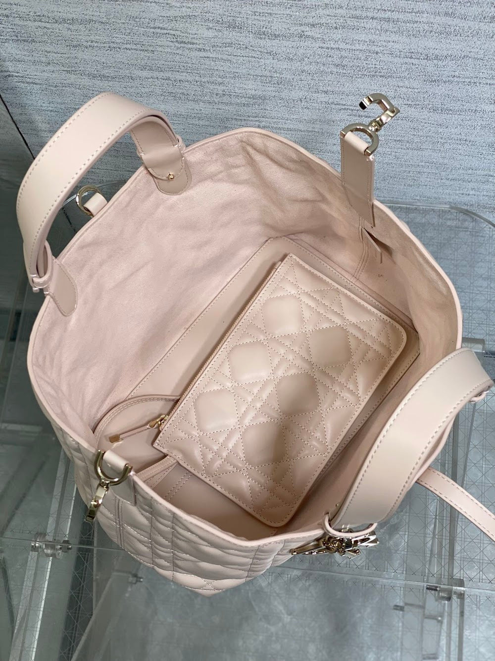 Dragons BagsDiorn Luxury Bag --115986