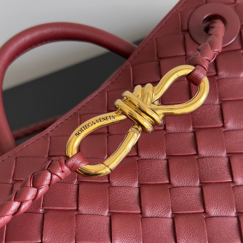 new-luxury-designer-bags-nm10650