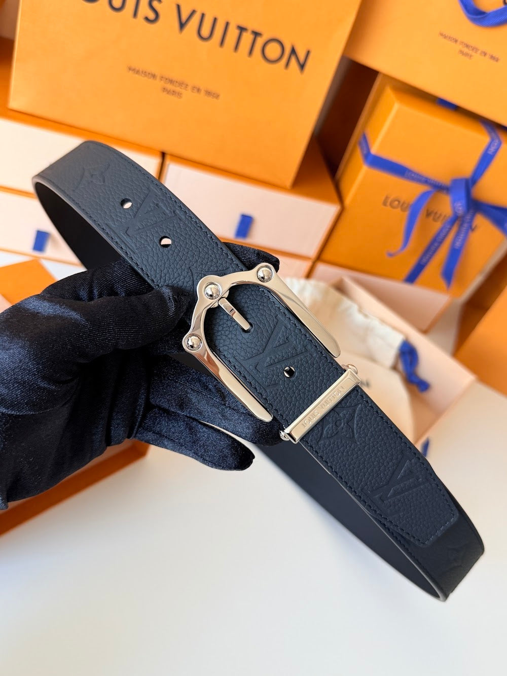 Dragons Bags ln Luxury Belt --101274