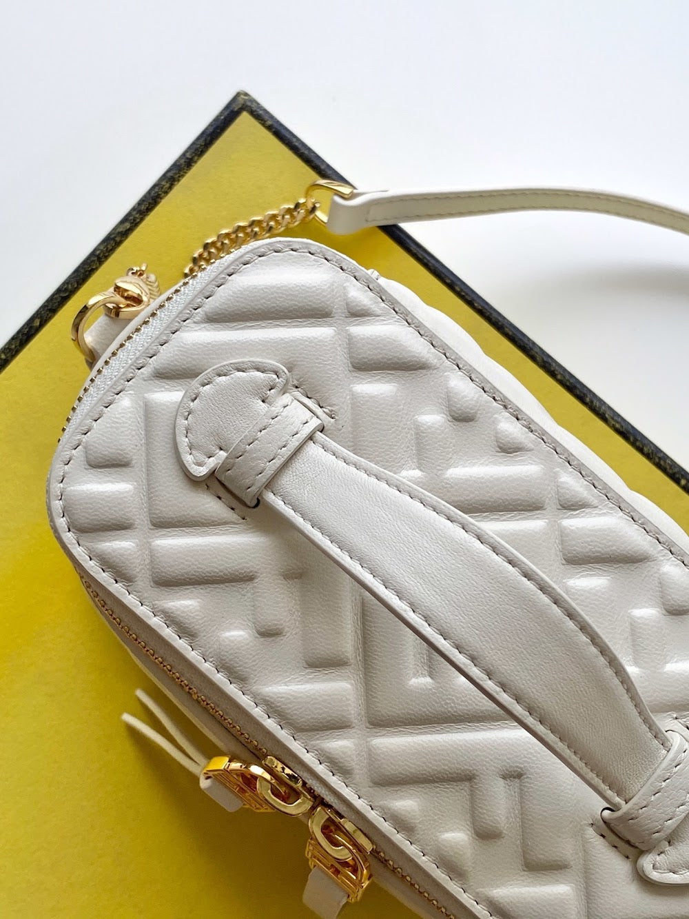 new-designer-premium-bags-nm15022