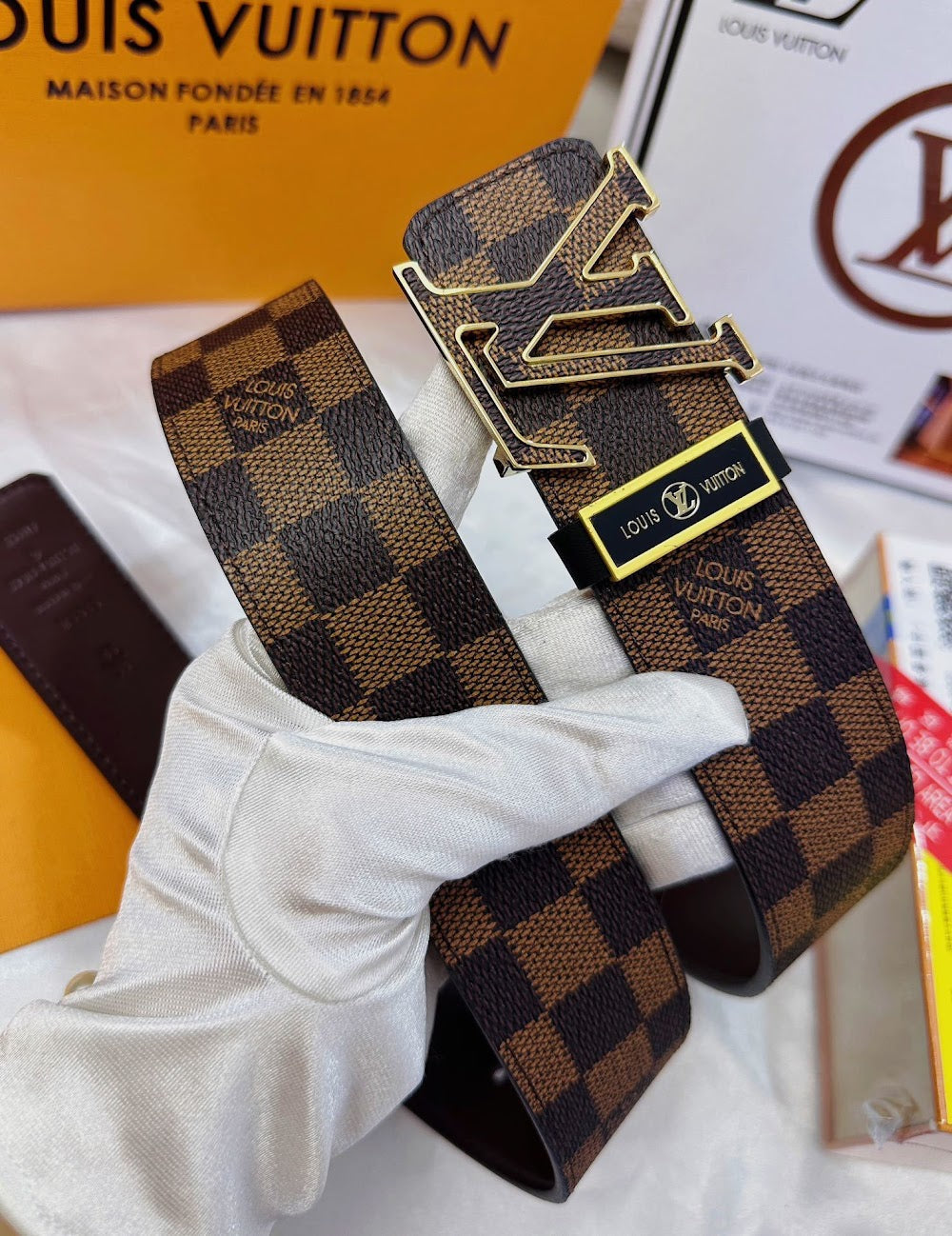 Dragons Bags ln Luxury Belt --110214