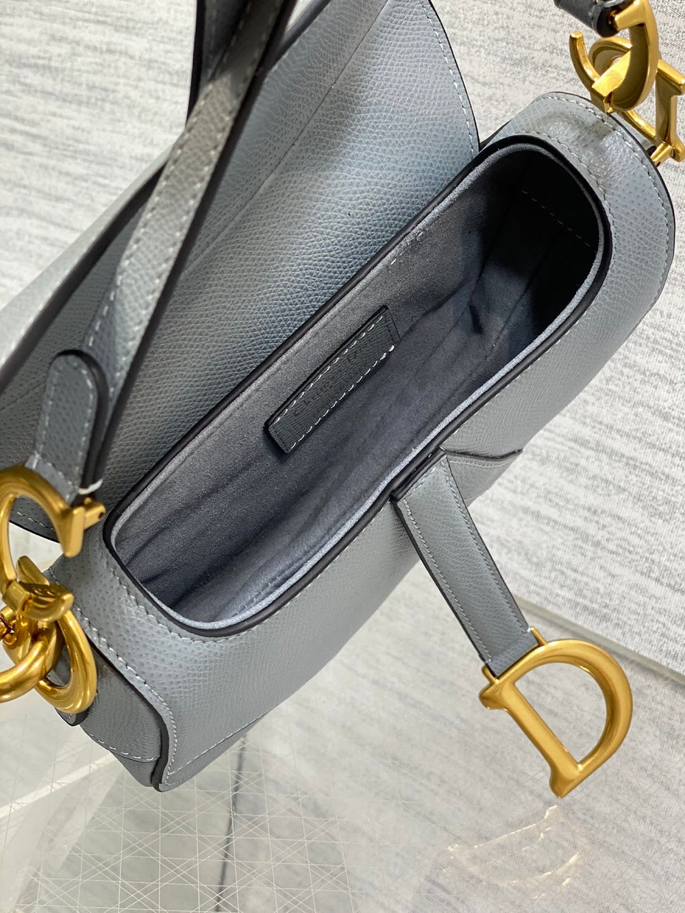 Dragons BagsDiorn Luxury Bag --115104