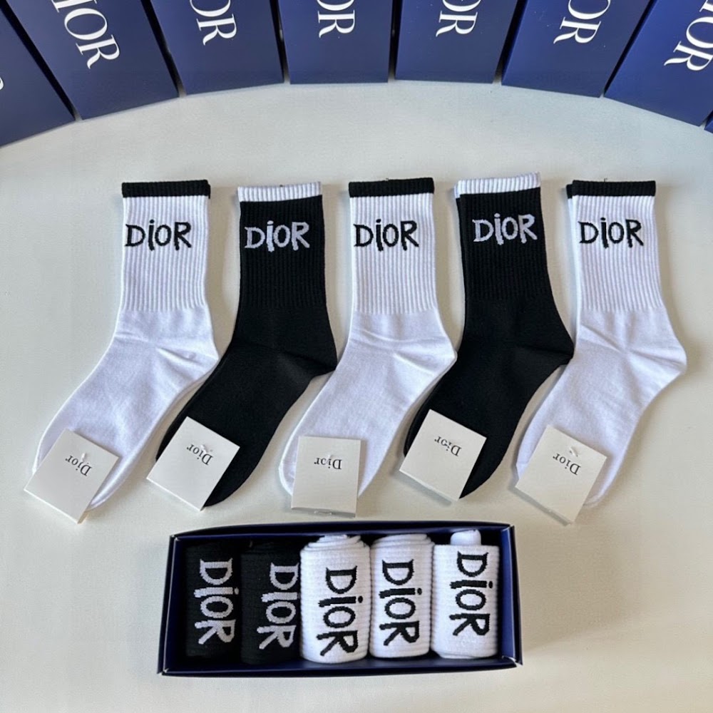 Dragons Bags Premium Luxury Socks --97926