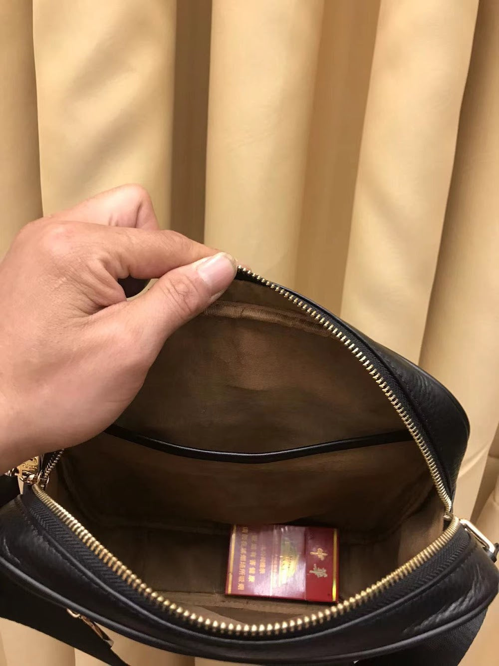 Dragons Bags ln Luxury Bag --70140