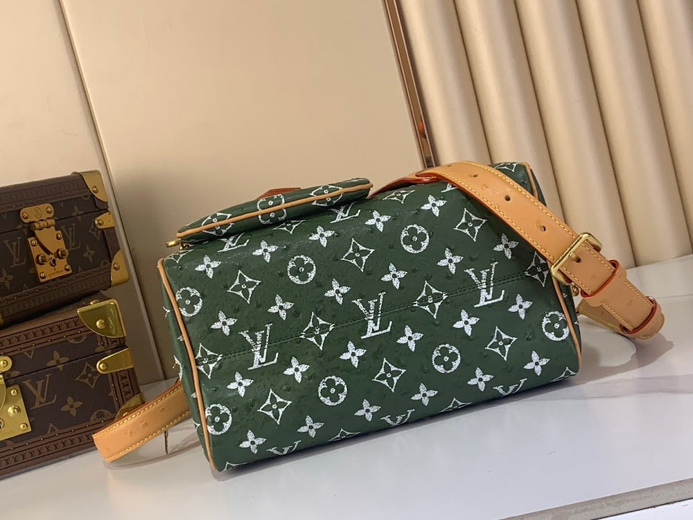 Dragons Bags ln Luxury Bag --97585