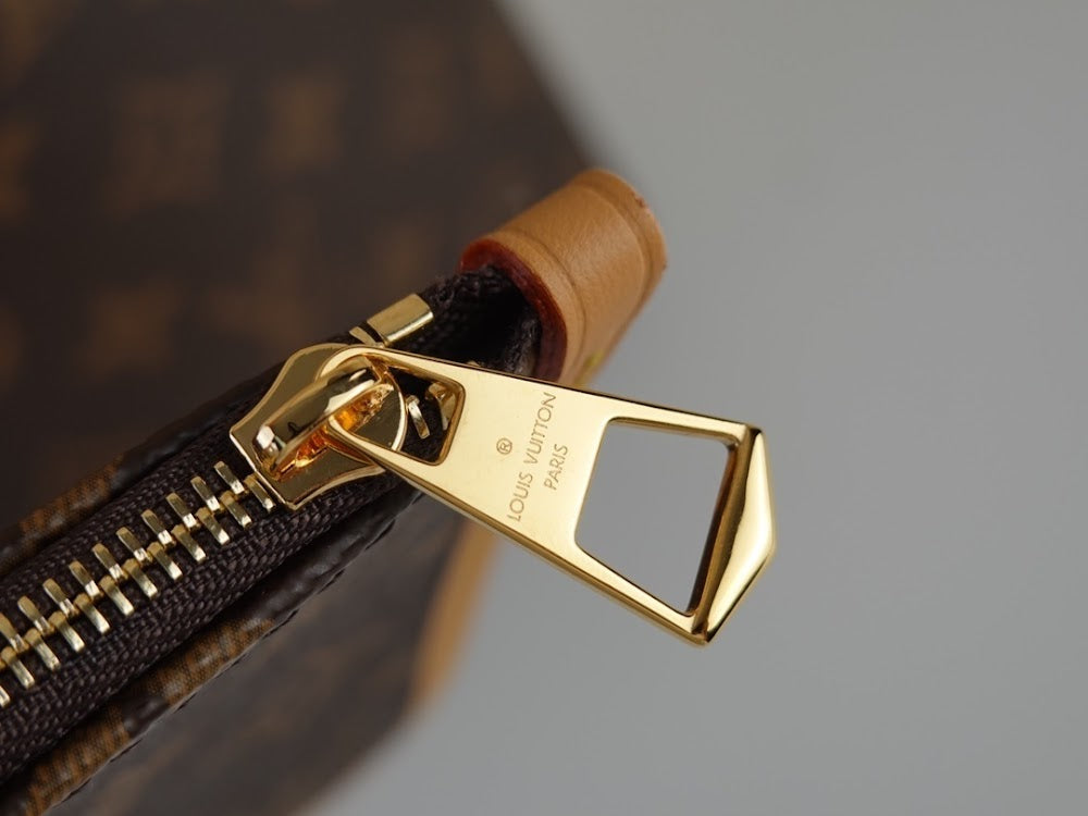 Dragons Bags ln Luxury Bag --67610