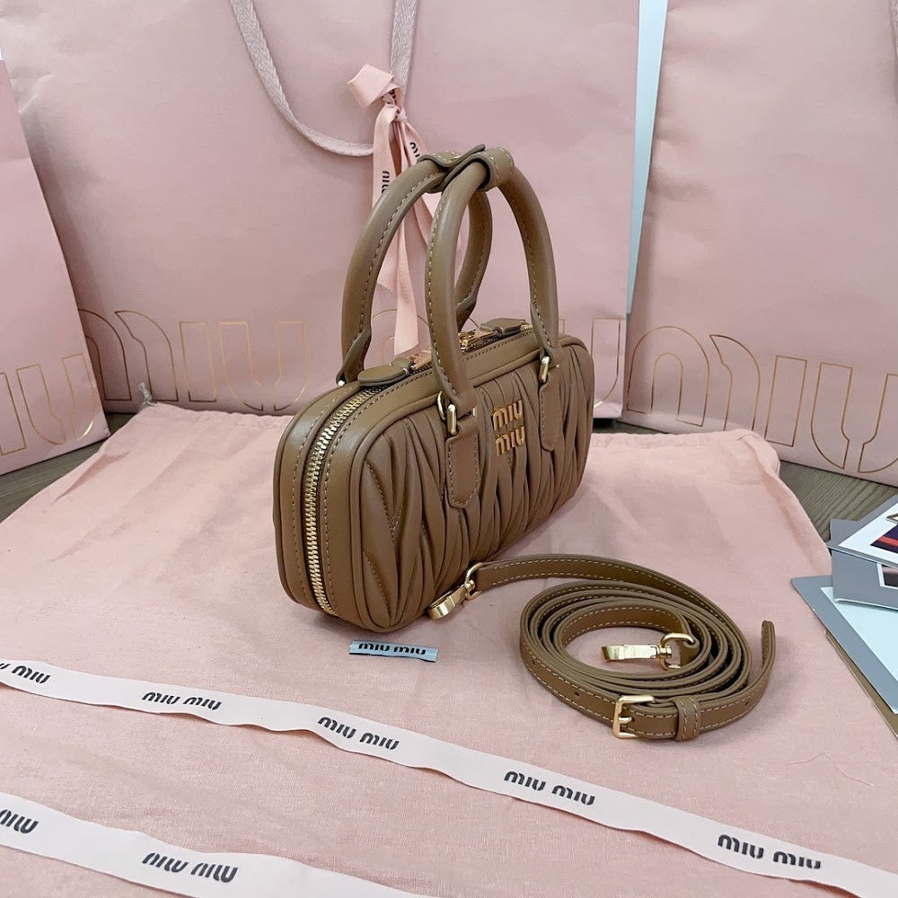 Dragons Bags Miun Miun Luxury Bag --123334
