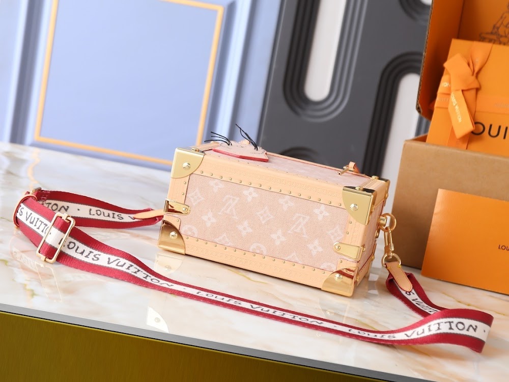 Dragons Bags ln Luxury Bag --77701