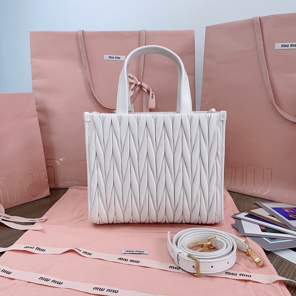 Dragons Bags Miun Miun Luxury Bag --122358