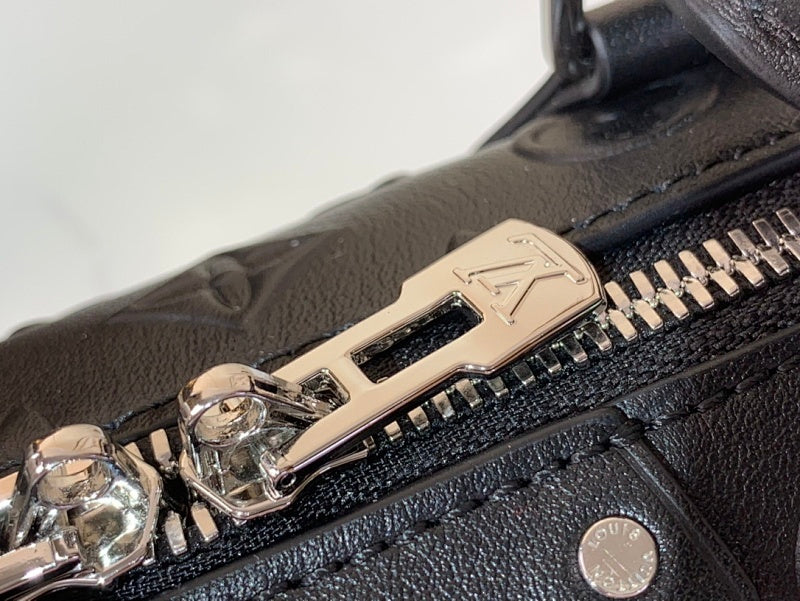 Dragons Bags ln Luxury Bag --62637