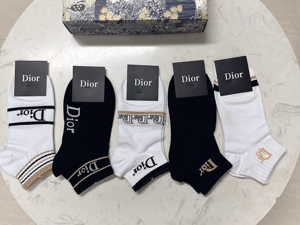 Dragons Bags Premium Luxury Socks --98695