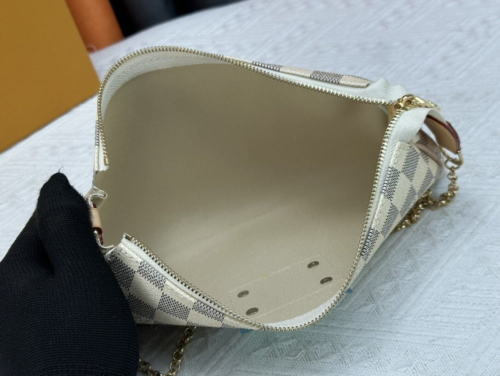 Dragons Bags ln Luxury Bag --76318