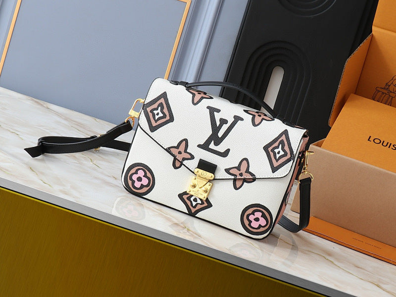 Dragons Bags ln Luxury Bag --81595