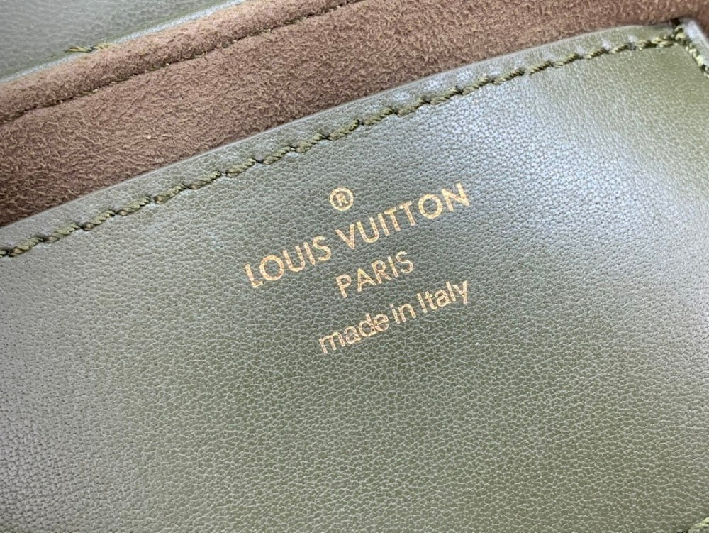 Dragons Bags ln Luxury Bag --59645
