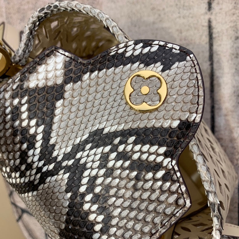 Dragons Bags ln Luxury Bag --59367