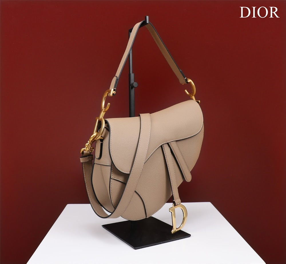 Dragons BagsDiorn Luxury Bag --116525