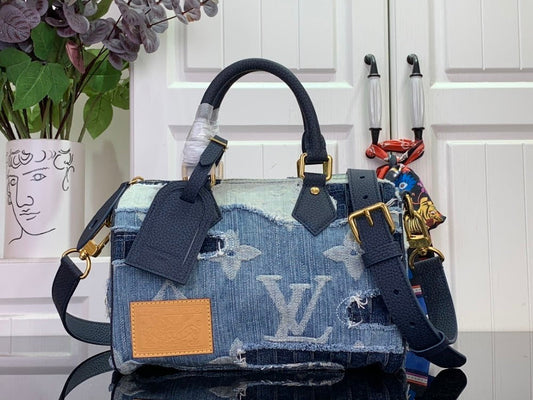 Dragons Bags ln Luxury Bag --97111