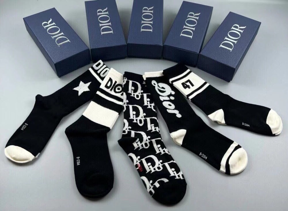 Dragons Bags Premium Luxury Socks --98543