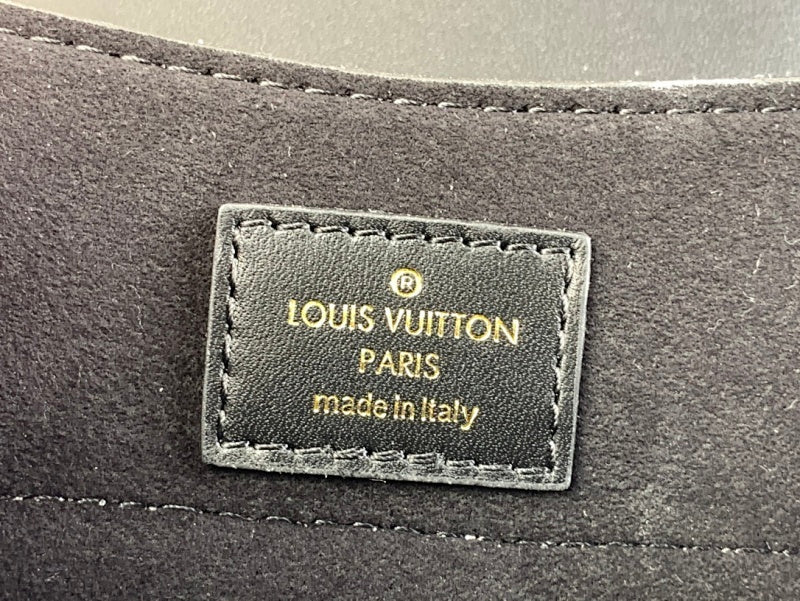 Dragons Bags ln Luxury Bag --61844