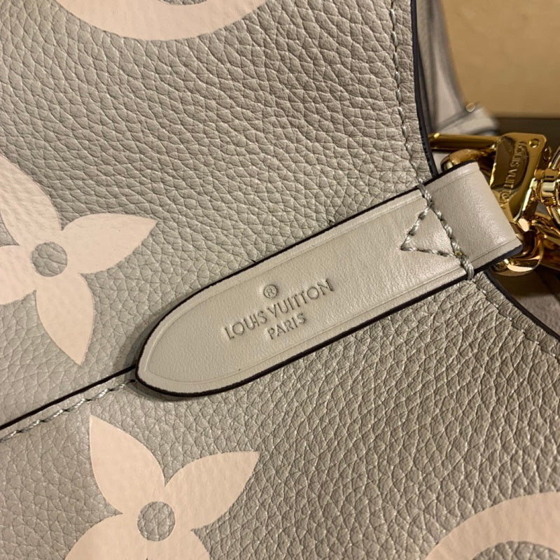 Dragons Bags ln Luxury Bag --59269