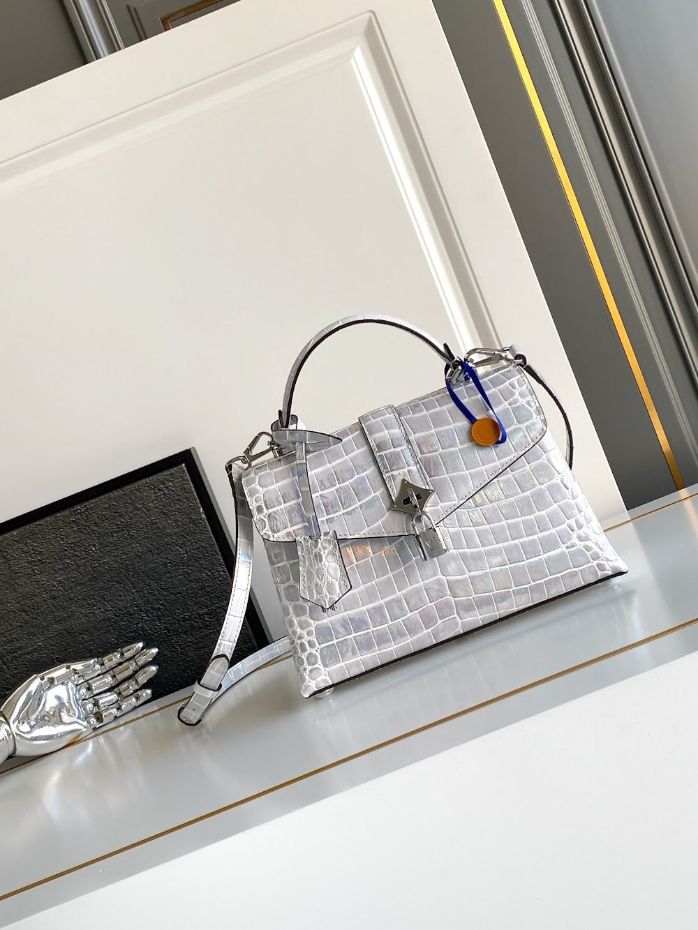 Dragons Bags ln Luxury Bag --96174