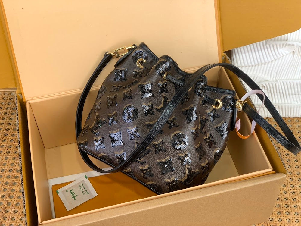 Dragons Bags ln Luxury Bag --97606