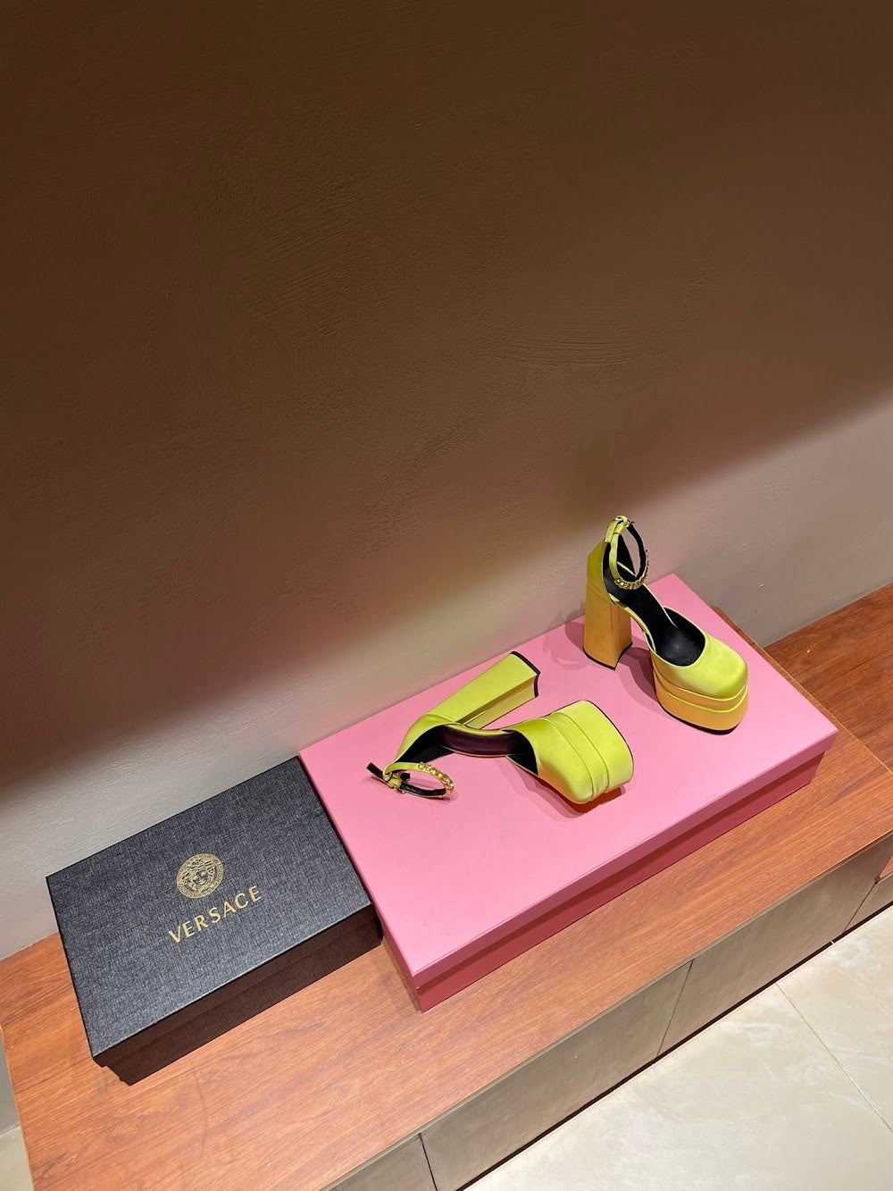 Dragons Bags Versace Luxury Heels --51029