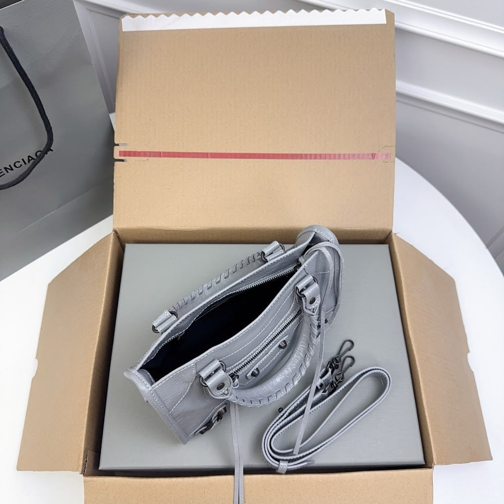 Dragons Bags Balenciaga Luxury Bag --110974